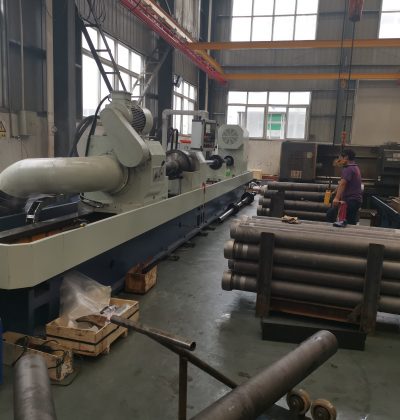 Cylinder barrel horizontal quilting machine